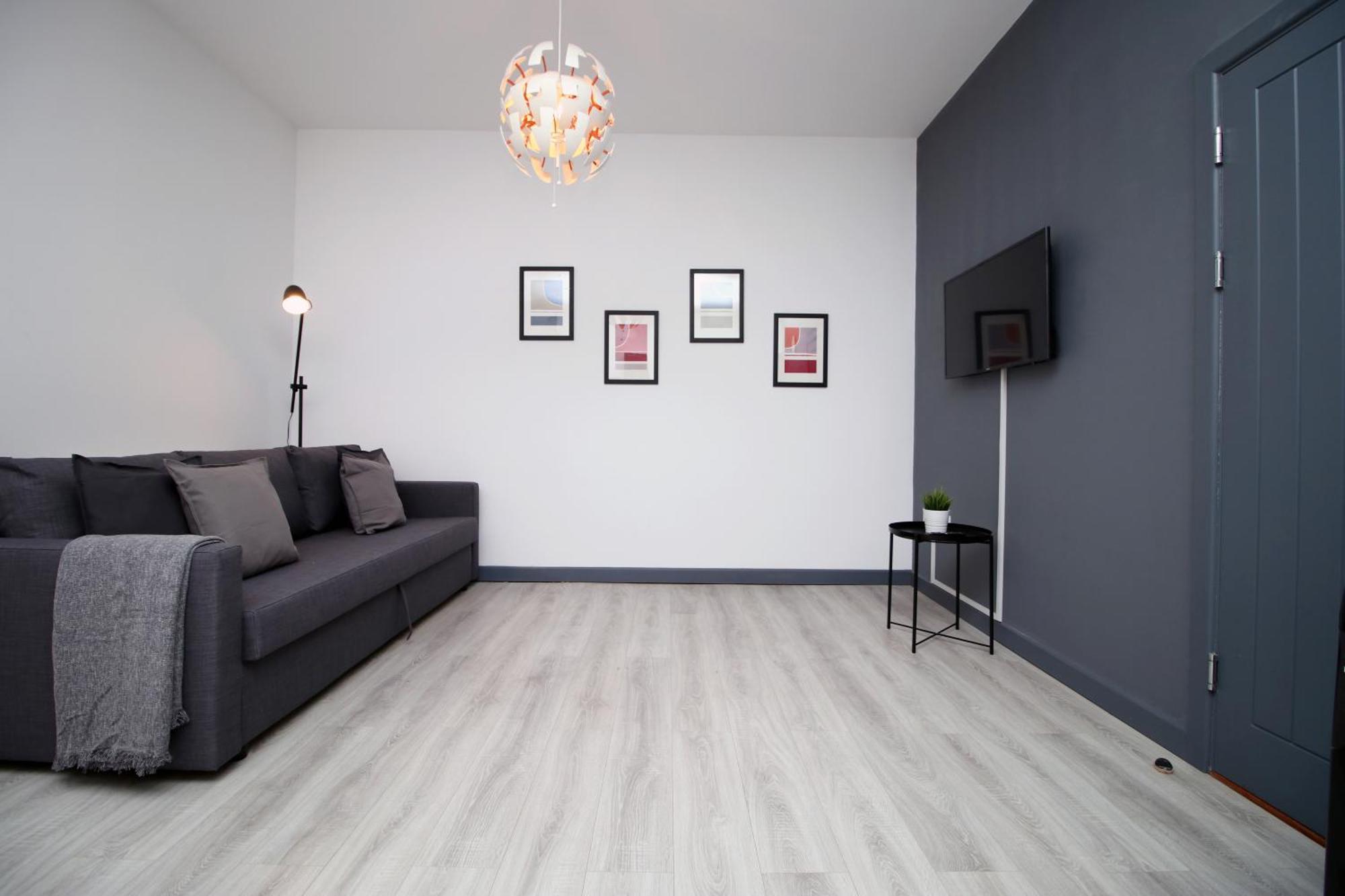 Fully Equipped Kitchen, Parking, City Centre Σουόνσι Εξωτερικό φωτογραφία